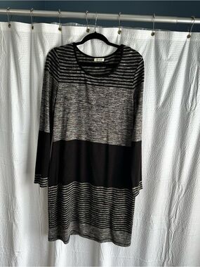 Max Studio Black and Gray Striped Knit Top